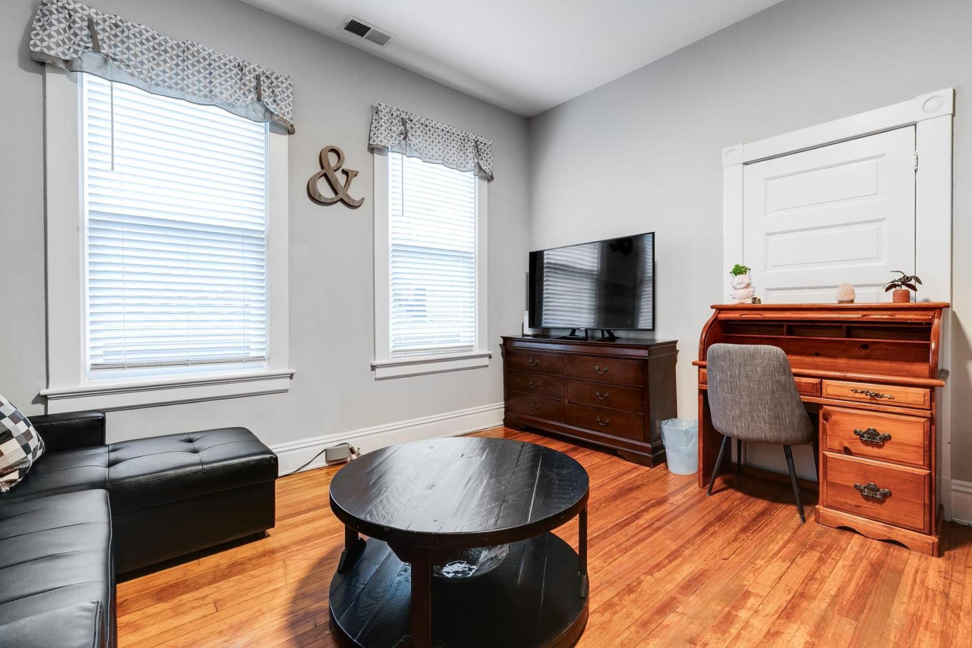 E2 Centrally Located In Carytown Fully Fenced Richmond Exteriör bild